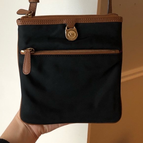 Michael Kors Satchel - Picture 1 of 6